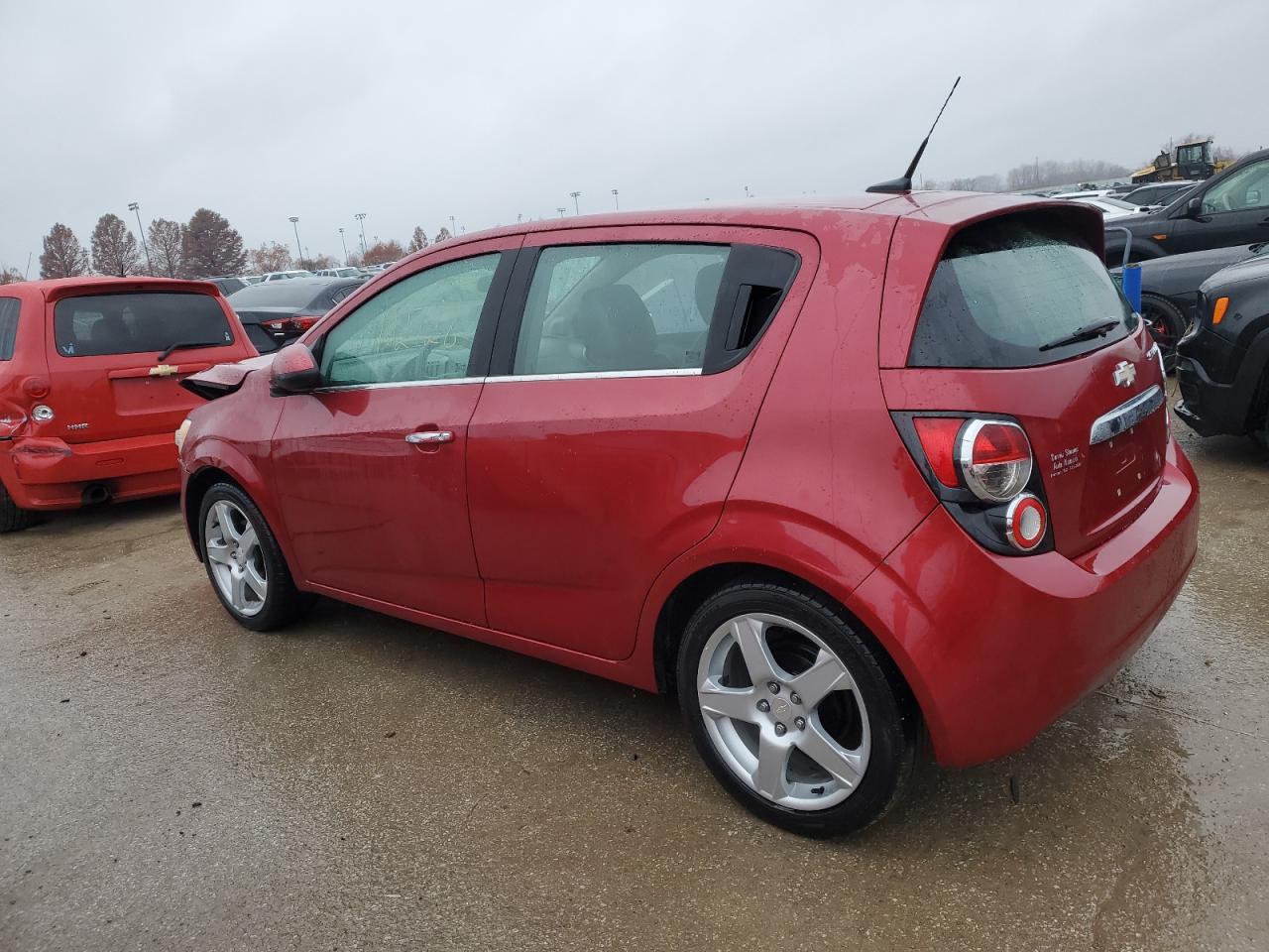 Изображение 2 2014 CHEVROLET SONIC LTZ 2014 с VIN 1G1JE6SB9E4191577