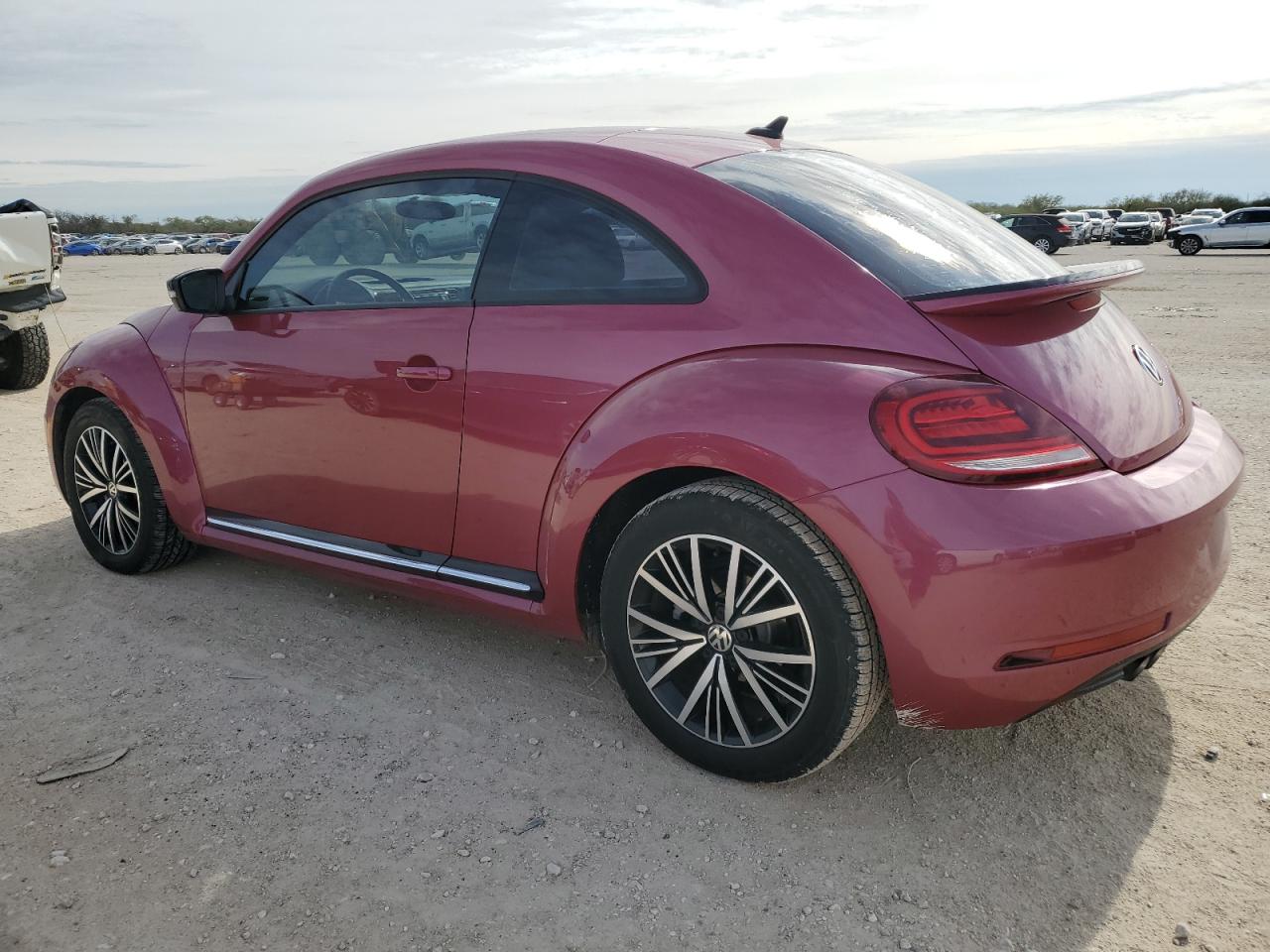 Image 2 of 2017 VOLKSWAGEN BEETLE 1.8T 2017 with VIN 3VWF17AT0HM602461