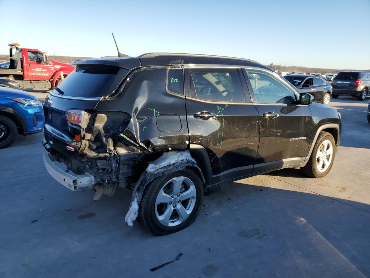 Image 3 of 2018 JEEP COMPASS LATITUDE 2018 with VIN 3C4NJDBB5JT222904