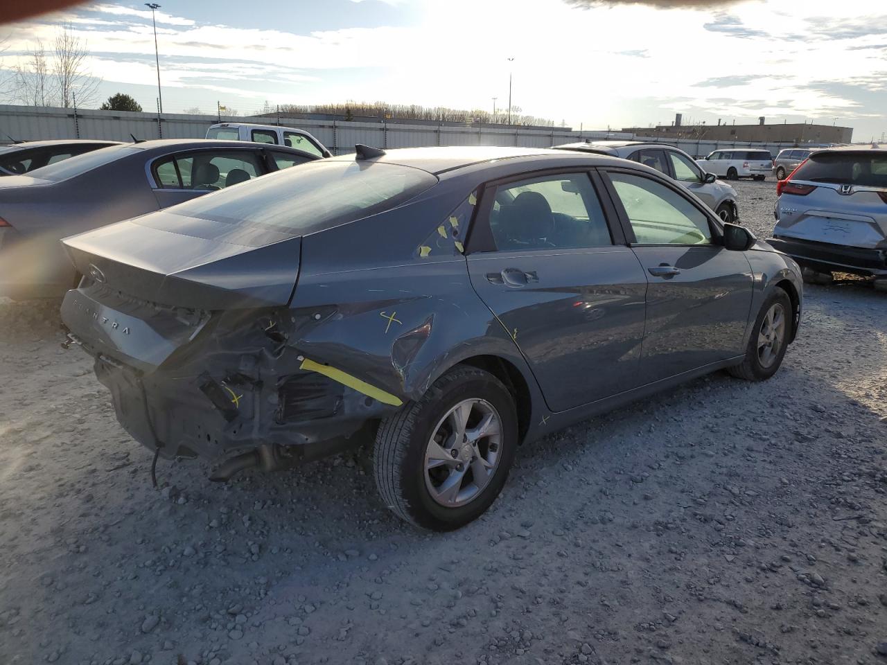 Изображение 3 2021 HYUNDAI ELANTRA SE 2021 с VIN KMHLL4AG6MU198097