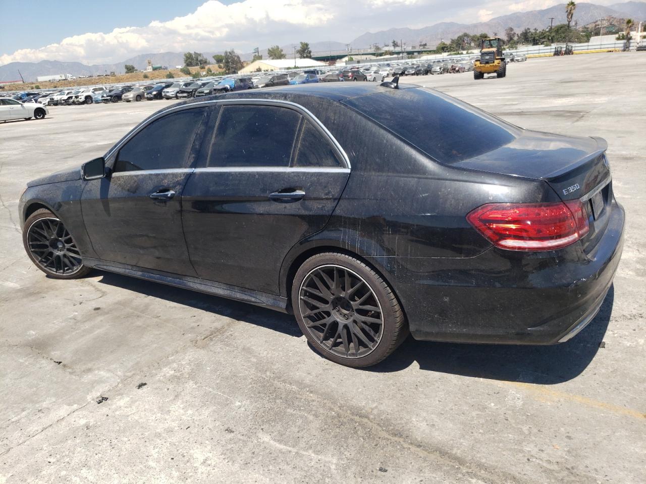 Image 2 of 2015 MERCEDES-BENZ E 350 2015 with VIN WDDHF5KB5FB100045