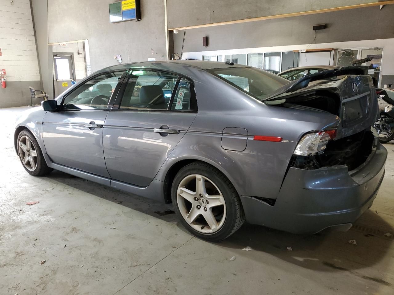 Image 2 of 2005 ACURA TL  2005 with VIN 19UUA65505A068842
