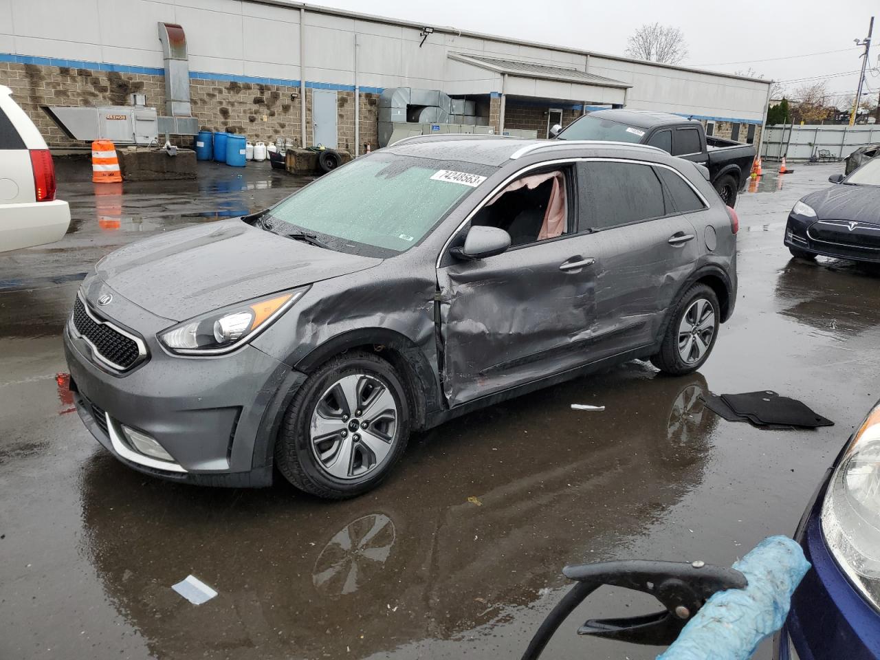Obraz 1 z 2018 KIA NIRO FE 2018 z VIN KNDCB3LC2J5118795