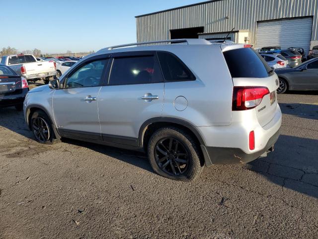 Image 2 of 2014 KIA SORENTO LX 2014 with VIN 5XYKTCA67EG443171