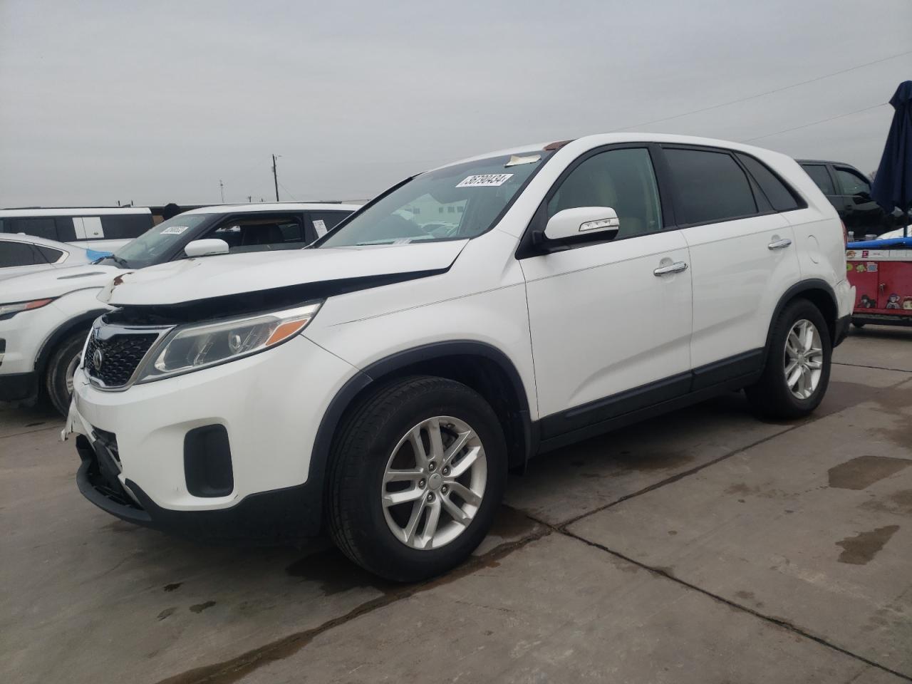 Изображение 1 2015 KIA SORENTO LX 2015 с VIN 5XYKT3A64FG594213