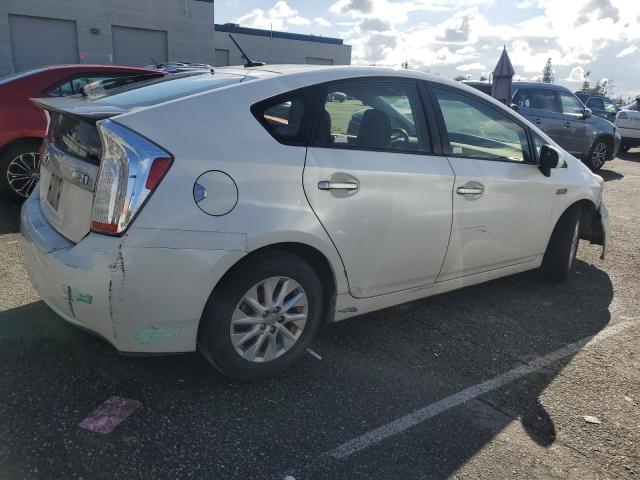 Изображение 3 2015 TOYOTA PRIUS PLUG-IN  2015 с VIN JTDKN3DP6F3071570