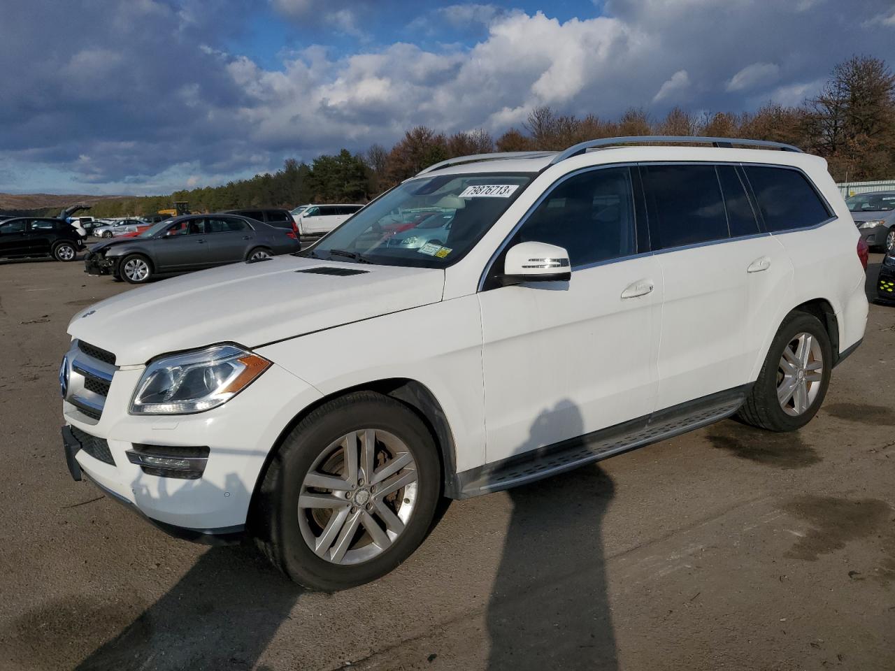 Image 1 of 2014 MERCEDES-BENZ GL 450 4MATIC 2014 with VIN 4JGDF7CE0EA372015