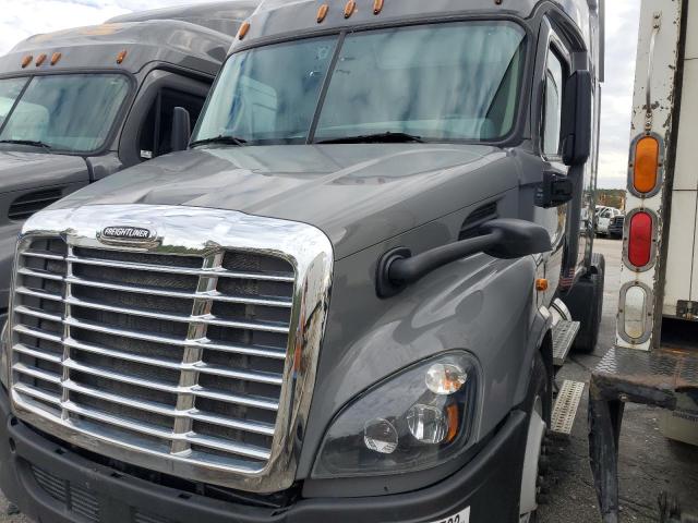 Изображение 2 2018 FREIGHTLINER CASCADIA 113  2018 с VIN 3AKJGHDV6JSJV6366