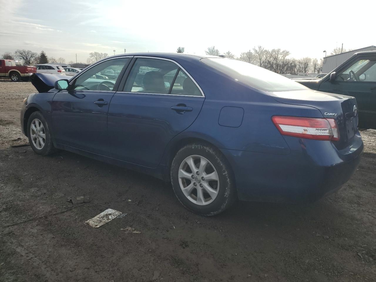 Изображение 2 2010 TOYOTA CAMRY BASE 2010 с VIN 4T1BF3EK2AU534710