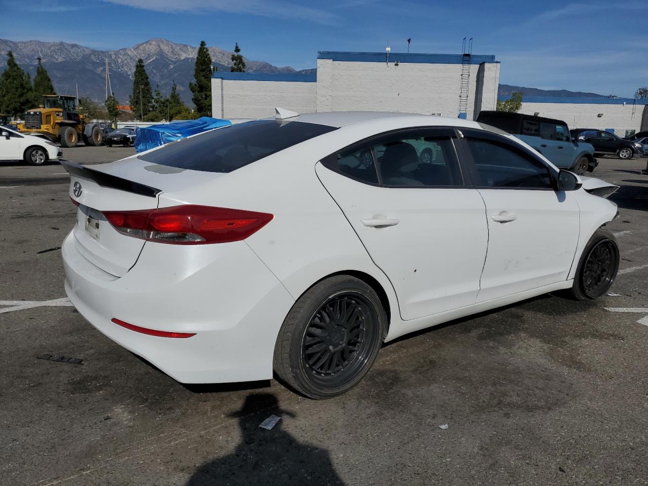 Obraz 3 z 2017 HYUNDAI ELANTRA SE 2017 z VIN 5NPD84LF4HH110646