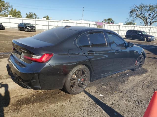Obraz 3 z 2023 BMW M340I  2023 z VIN 3MW49FS02P8C90116