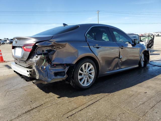 Obraz 3 z 2021 TOYOTA CAMRY LE 2021 z VIN 4T1C11AK9MU449199