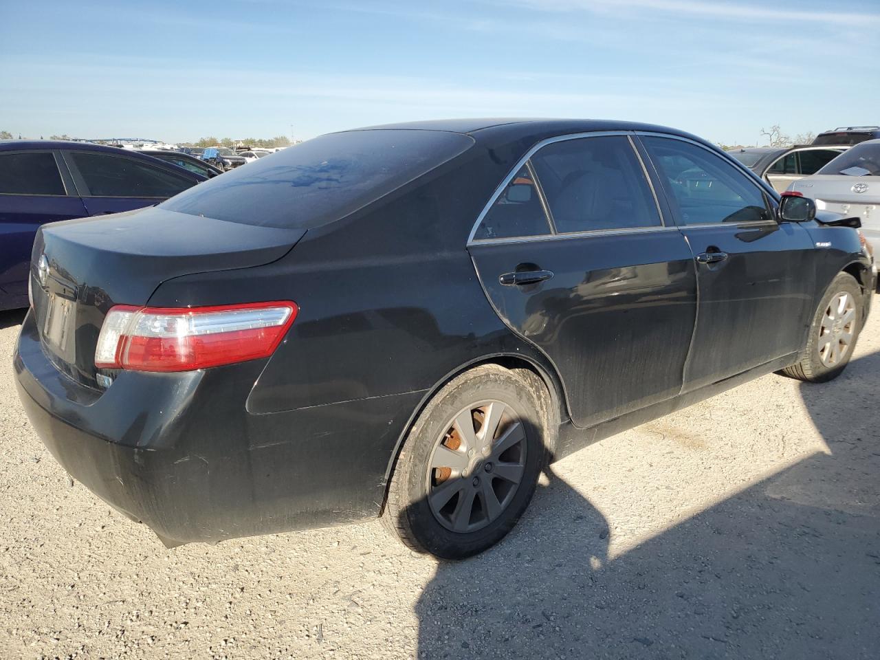 Image 3 of 2009 TOYOTA CAMRY HYBRID 2009 with VIN 4T1BB46K79U085391