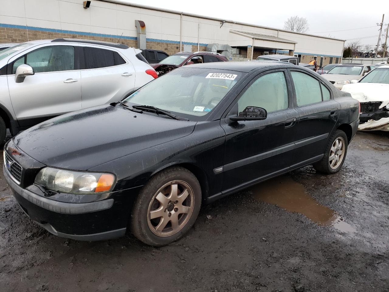 2004 VOLVO S60 2.5T 2004 image