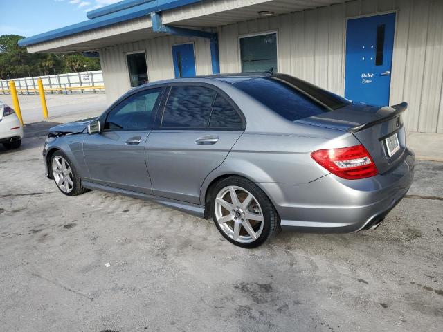 Изображение 2 2014 MERCEDES-BENZ C 300 4MATIC 2014 с VIN WDDGF8AB5EA954875