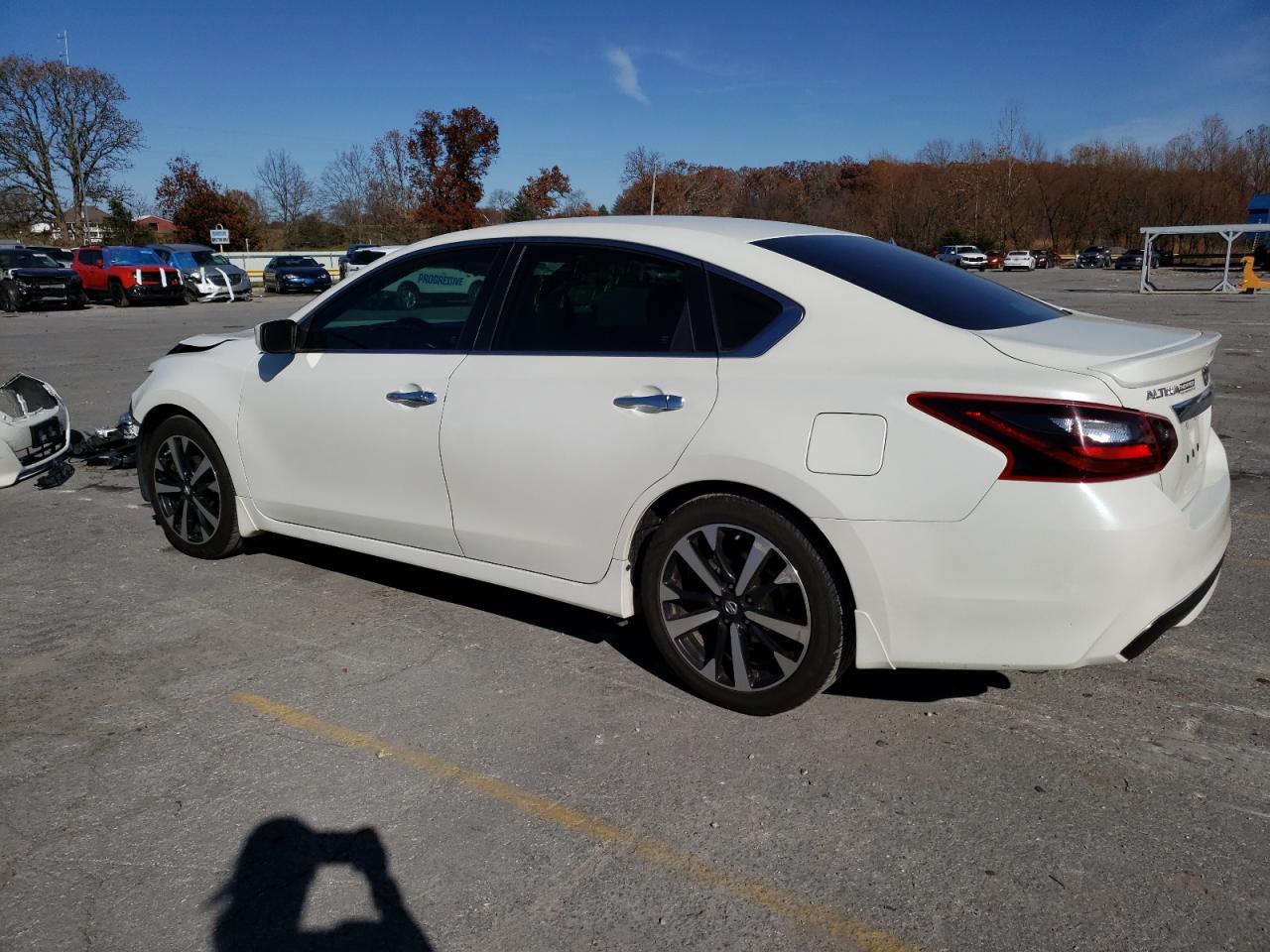 Image 2 of 2018 NISSAN ALTIMA 2.5 2018 with VIN 1N4AL3AP3JC136850