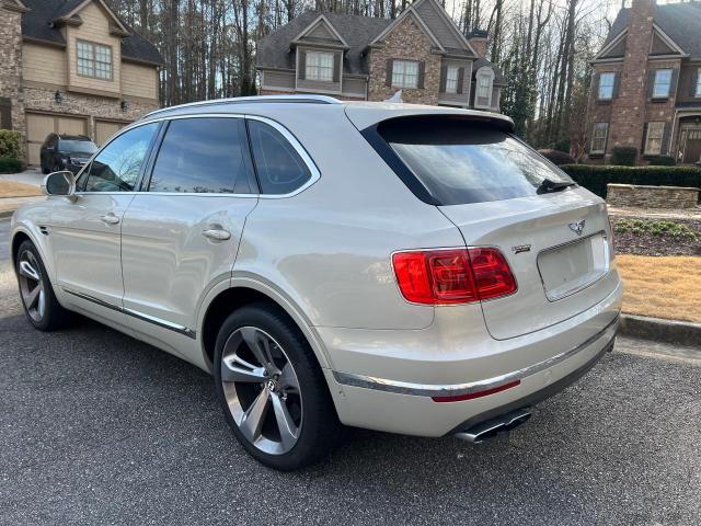 Image 3 of 2019 BENTLEY BENTAYGA  2019 with VIN SJAAM2ZV9KC026151