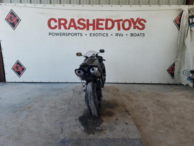 Obraz 2 z 2013 YAMAHA YZFR1  2013 z VIN JYARN23E3DA015728