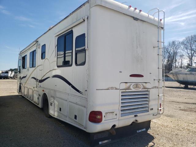 Image 3 of 2003 FREIGHTLINER CHASSIS X LINE MOTOR HOME 2003 with VIN 4UZAAHAK43CK90824