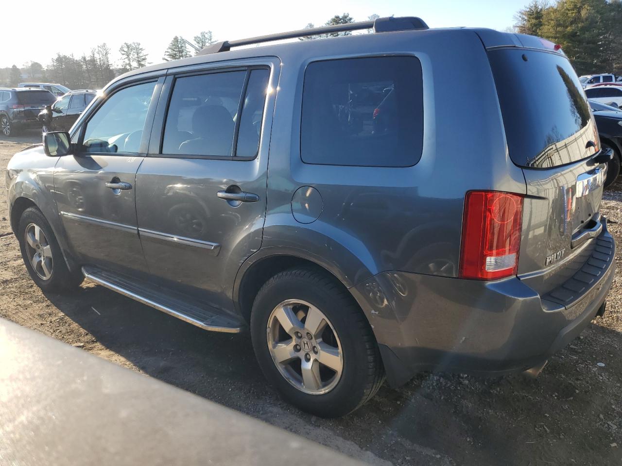 Obraz 2 z 2011 HONDA PILOT EXL 2011 z VIN 5FNYF4H67BB001832