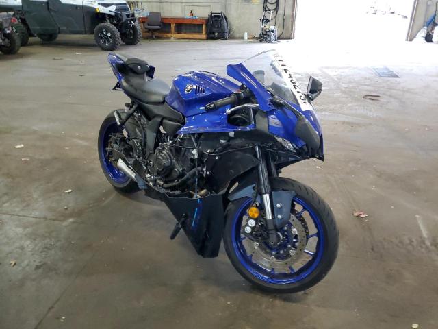 Obraz 2022 YAMAHA YZFR7  2022