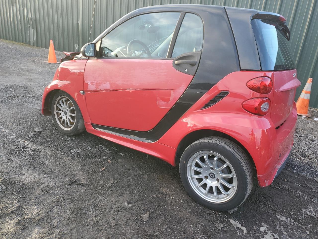 Изображение 2 2013 SMART FORTWO PURE 2013 с VIN WMEEJ3BA7DK616137