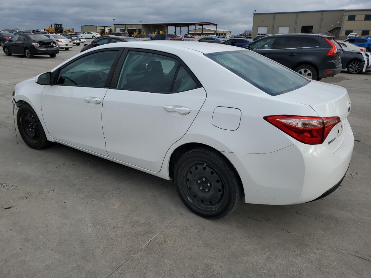 Image 2 of 2018 TOYOTA COROLLA L 2018 with VIN 2T1BURHE2JC041383