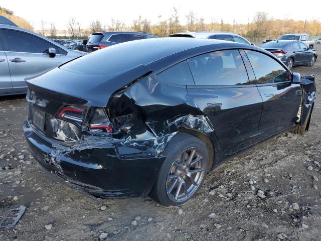 Obraz 3 z 2021 TESLA MODEL 3  2021 z VIN 5YJ3E1EA4MF047643