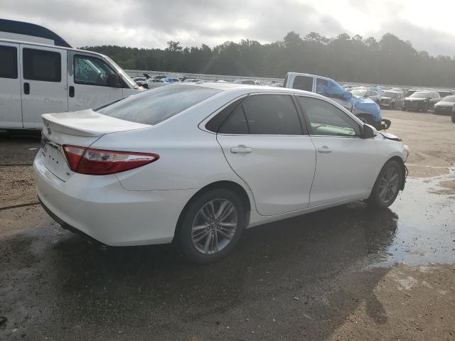 Image 3 of 2016 TOYOTA CAMRY LE 2016 with VIN 4T1BF1FKXGU170810