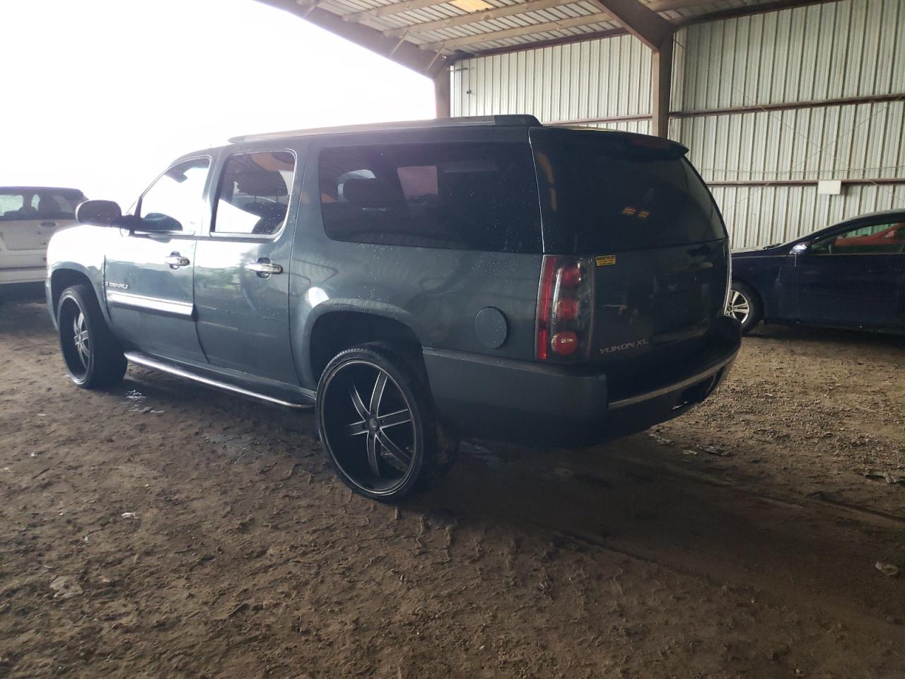Obraz 3 z 2007 GMC YUKON XL DENALI 2007 z VIN 1GKFK66827J256914