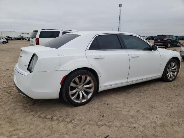 Image 3 of 2019 CHRYSLER 300 TOURING 2019 with VIN 2C3CCAAG0KH556172