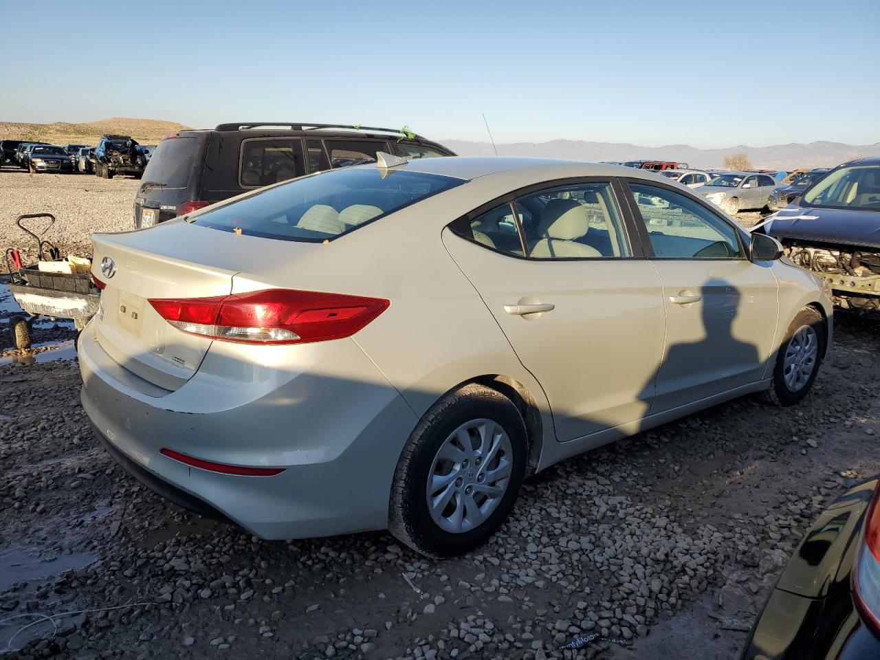 Obraz 3 z 2017 HYUNDAI ELANTRA SE 2017 z VIN 5NPD74LF1HH089659