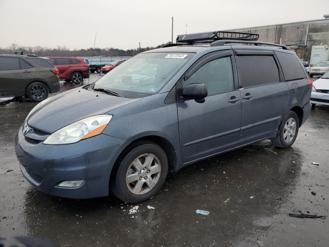 Image 1 of 2010 TOYOTA SIENNA CE 2010 with VIN 5TDKK4CC1AS331250