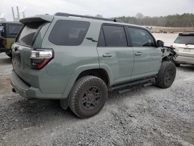 Obraz 3 z 2023 TOYOTA 4RUNNER SE 2023 z VIN JTERU5JR7P6130138