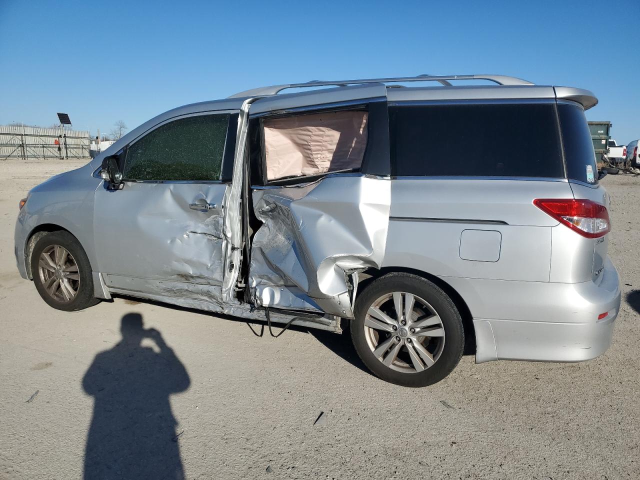 Image 2 of 2015 NISSAN QUEST S 2015 with VIN JN8AE2KP9F9132503