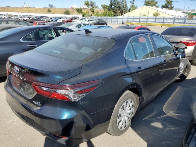 Obraz 3 z 2021 TOYOTA CAMRY LE 2021 z VIN 4T1C31AK3MU549583