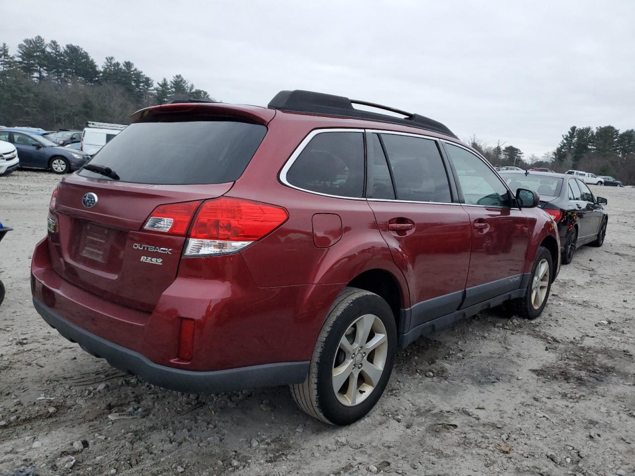 Obraz 3 z 2013 SUBARU OUTBACK 2.5I PREMIUM 2013 z VIN 4S4BRBCC1D3231442