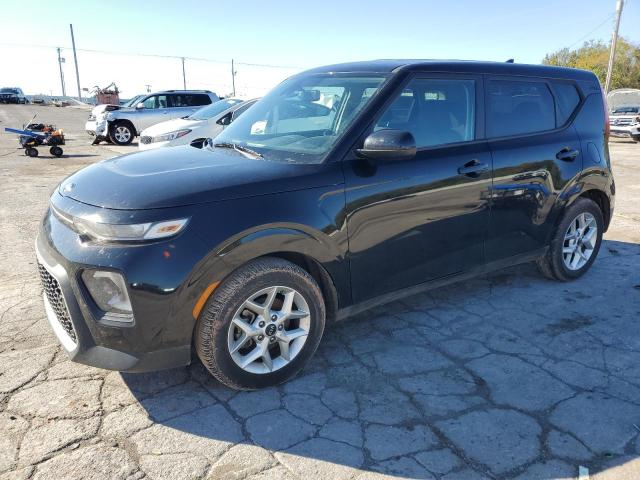 Image 1 of 2021 KIA SOUL LX 2021 with VIN KNDJ23AU3M7752595