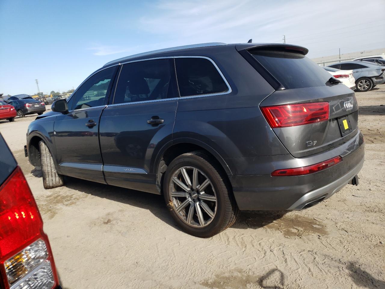 Obraz 2 z 2018 AUDI Q7 PREMIUM PLUS 2018 z VIN WA1LAAF73JD048942