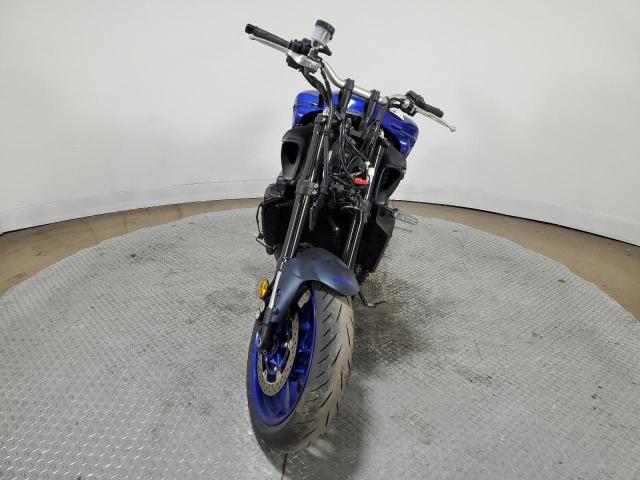 Изображение 2 2023 YAMAHA MT09  2023 с VIN JYARN71E5PA004492