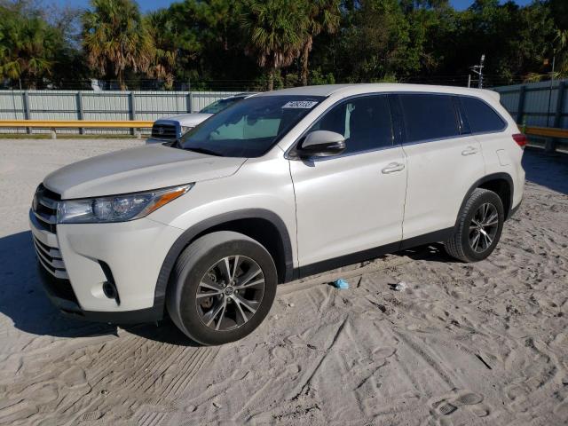 Image 1 of 2019 TOYOTA HIGHLANDER LE 2019 with VIN 5TDZZRFH7KS317935