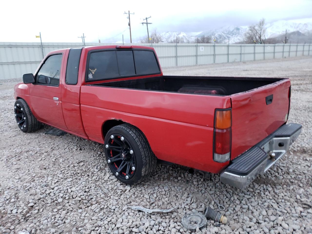 Obraz 2 z 1997 NISSAN TRUCK KING CAB SE 1997 z VIN 1N6SD16S7VC429859