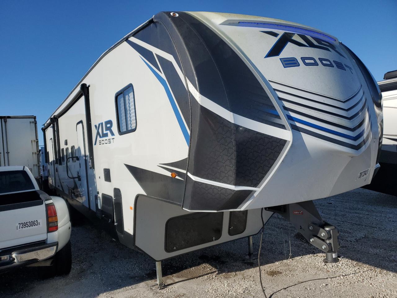 Obraz 1 z 2022 WILDWOOD TRAVEL TRL 2022 z VIN 5ZT3XL1F5NZ000588