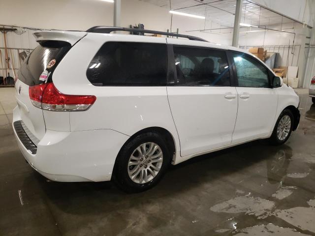 Obraz 3 z 2013 TOYOTA SIENNA XLE 2013 z VIN 5TDYK3DC5DS304933