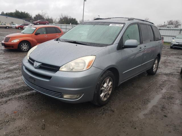 2004 TOYOTA SIENNA XLE 2004 image
