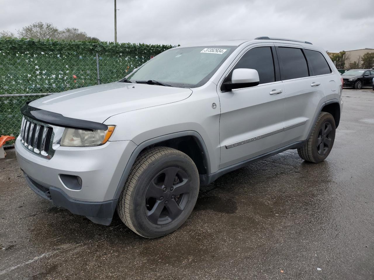 2011 JEEP GRAND CHEROKEE LAREDO 2011 image
