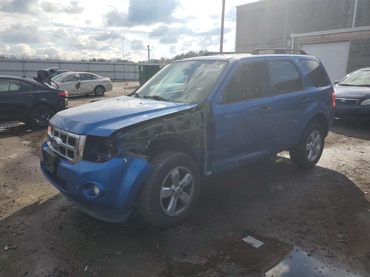 Изображение 2011 FORD ESCAPE XLT 2011