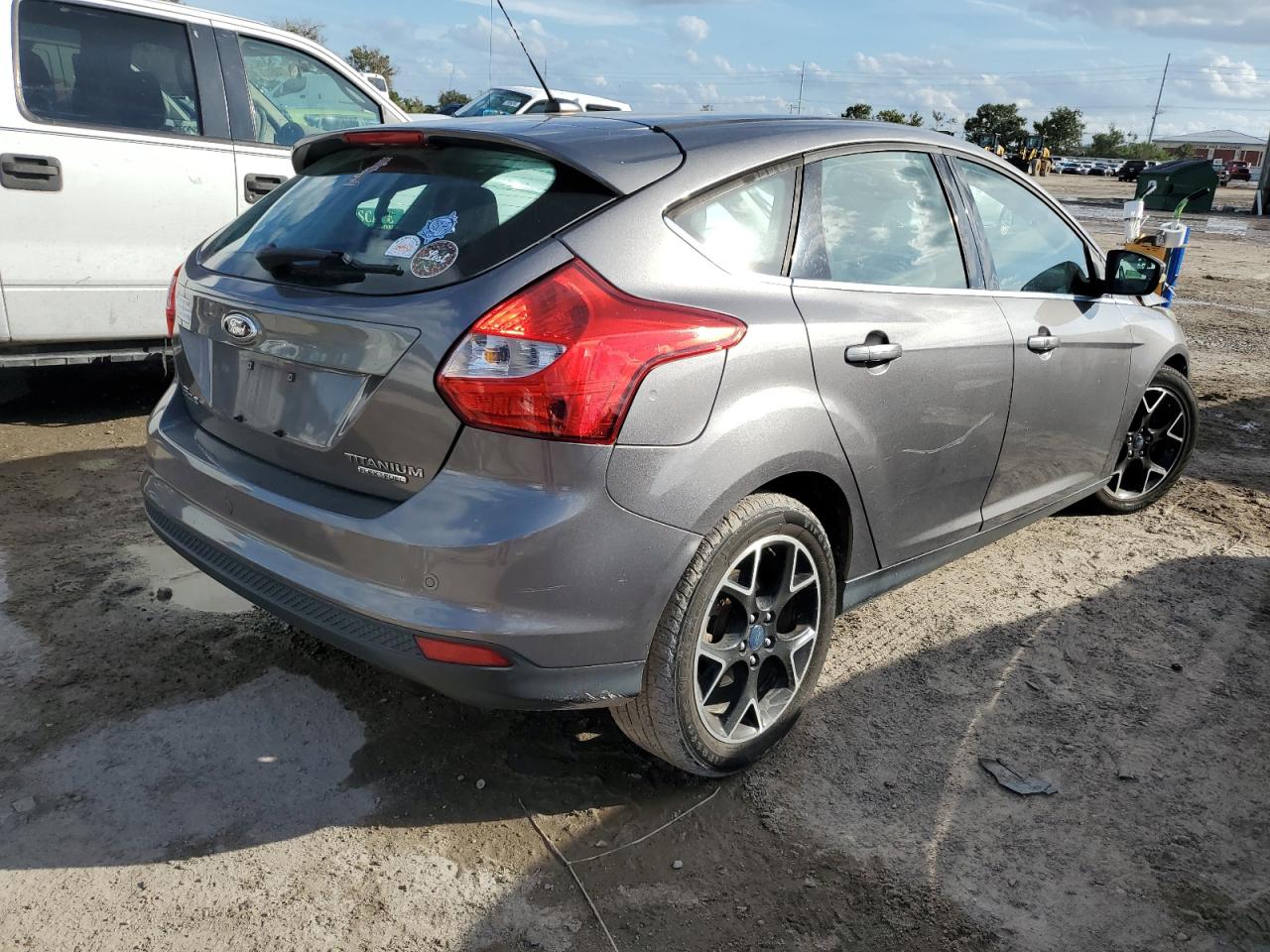 Изображение 3 2012 FORD FOCUS TITANIUM 2012 с VIN 1FAHP3N26CL474103