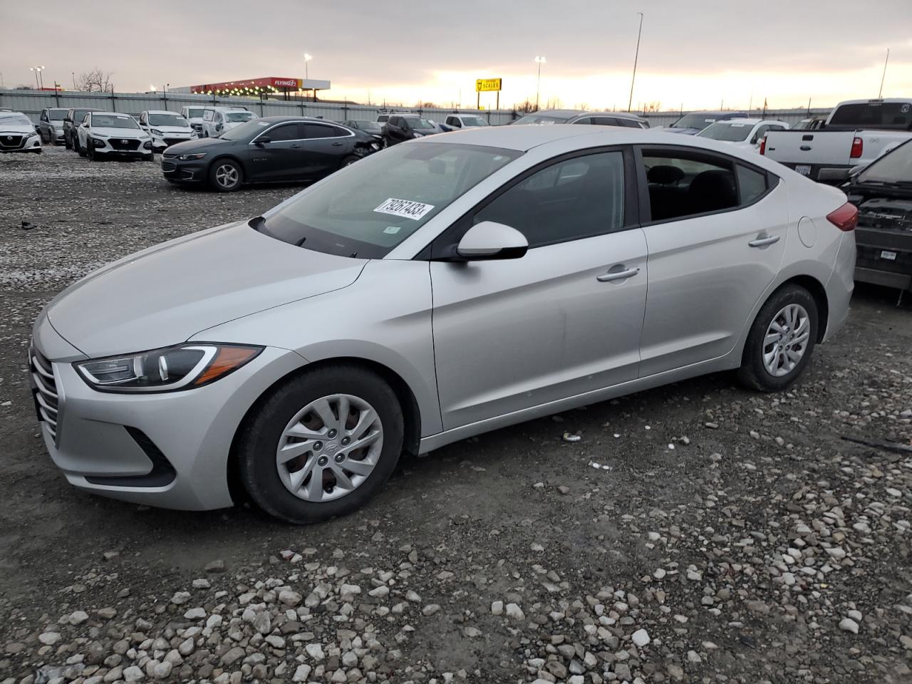 Image 1 of 2018 HYUNDAI ELANTRA SE 2018 with VIN 5NPD74LF2JH395999