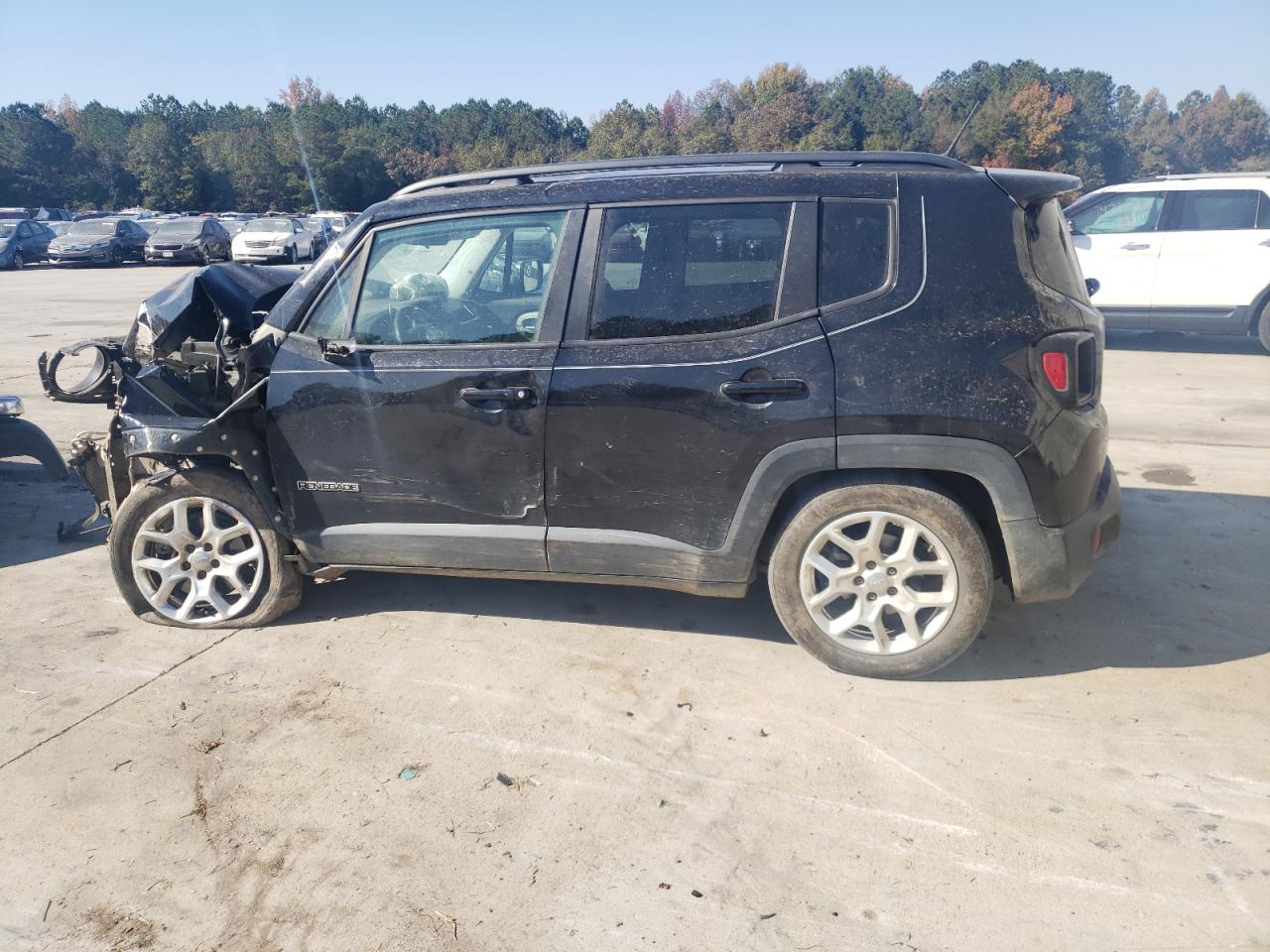 Изображение 2 2015 JEEP RENEGADE LATITUDE 2015 с VIN ZACCJABT5FPB35176